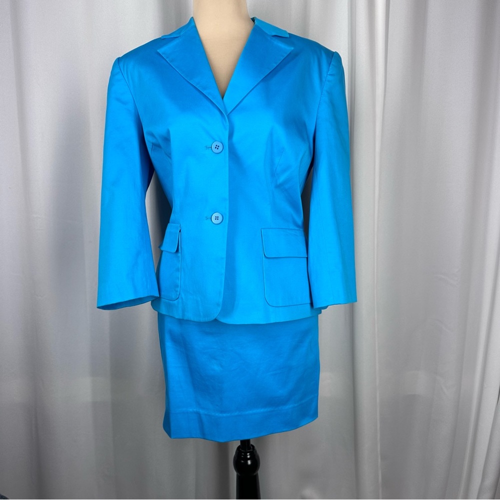 Vintage 2 Piece Stretch Skirt Suit Sz 10 Bold Blue 2 Button Executive Office EUC